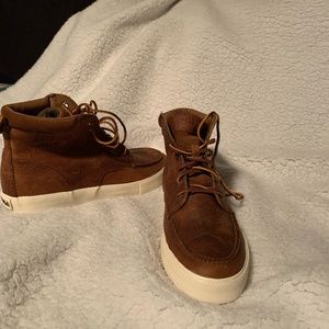 Leather Ralph Laure tennis shoes